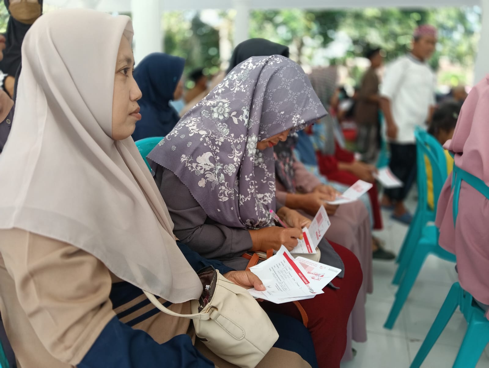 239 PENGAJAR KITAB NON MUSLIM DI JEMBER TERIMA HONORARIUM