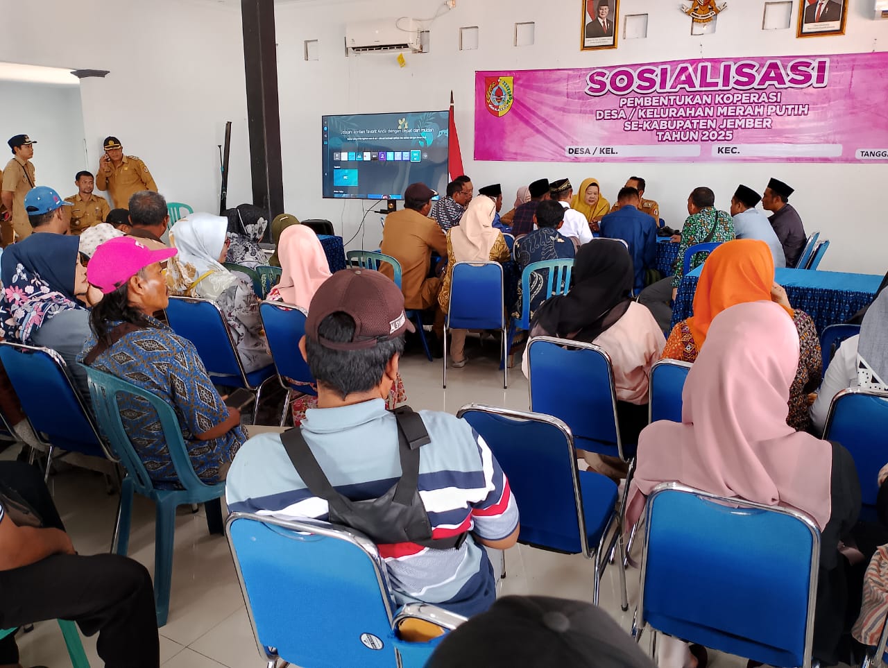 BUPATI FAWAIT JAWAB ISU ASAL COMOT PENGURUS KOPERASI MERAH PUTIH DENGAN KETEGASAN