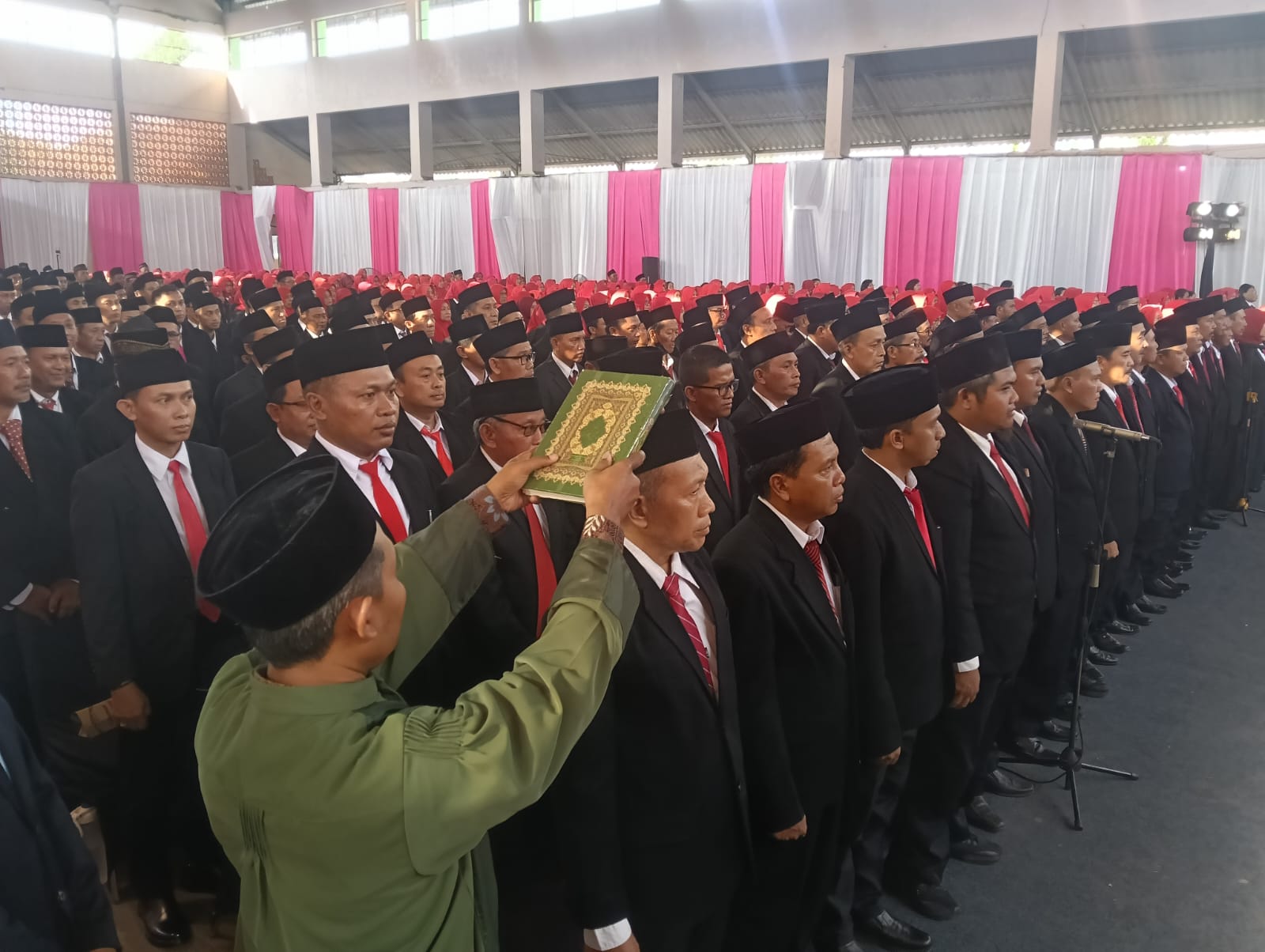 LANTIK 777 PEJABAT PENDIDIKAN, BUPATI FAWAIT TEKANKAN INOVASI DAN AKHLAK SISWA