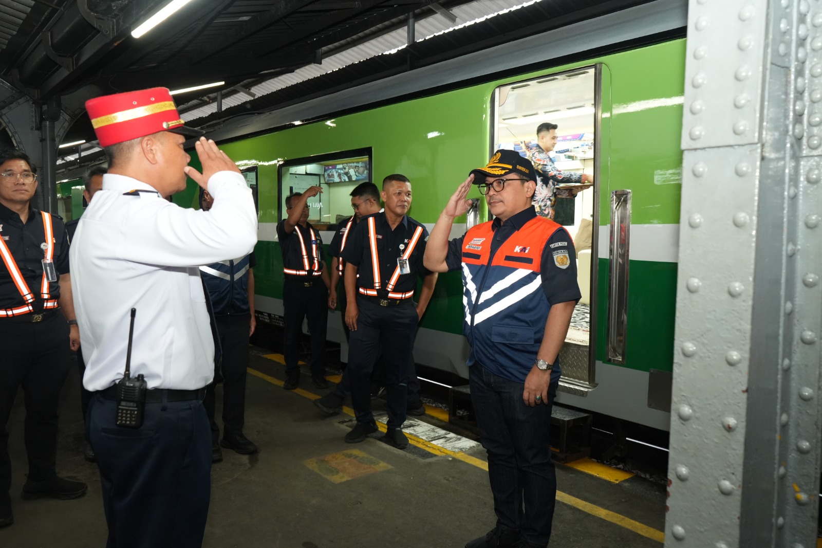 INSPEKSI LINTAS, KAI NYATAKAN DAOP 9 JEMBER AMAN UNTUK ANGKUTAN LIBUR AKHIR TAHUN