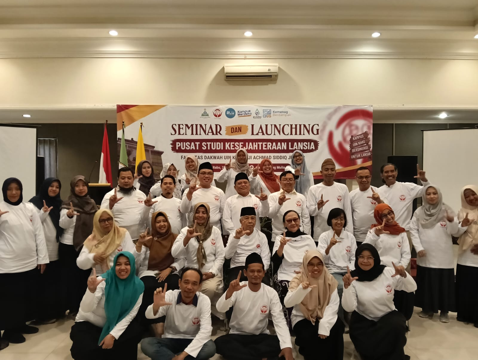 LANSIA KERAP TERABAIKAN, UIN KHAS JEMBER LUNCURKAN PUSAT STUDI KESEJAHTERAAN