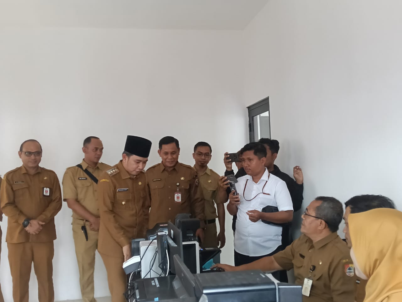 PETA CINTA, PENCETAKAN KTP-EL KINI BISA DI SELURUH KECAMATAN JEMBER