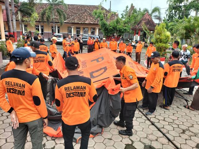 jember-minimarket-bencana-bpbd-targetkan-destana-terbentuk-di-248-desa-tahun-ini