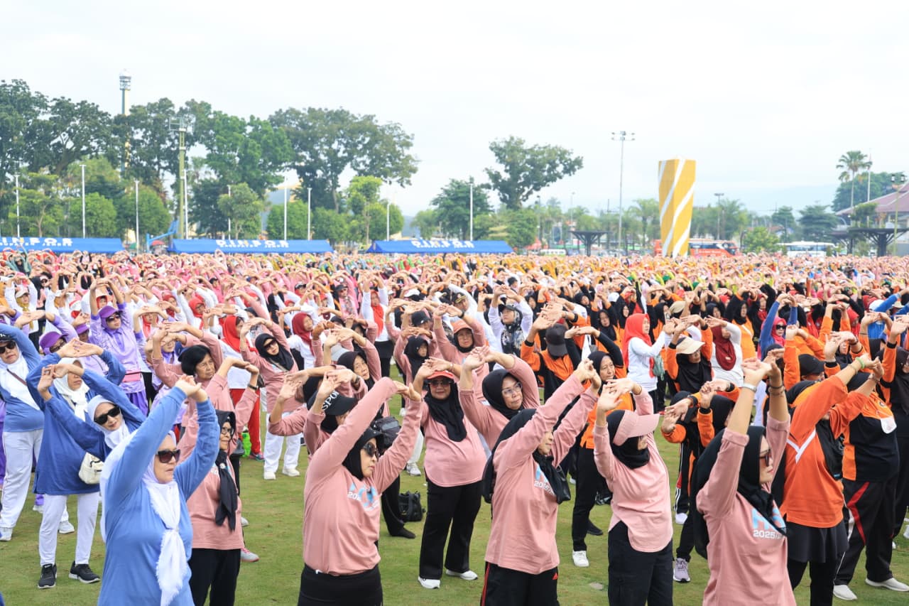 TAK SEKEDAR SEREMONIAL, LANSIA JEMBER BUKTIKAN MEREKA MASIH JADI INSPIRASI BANGSA