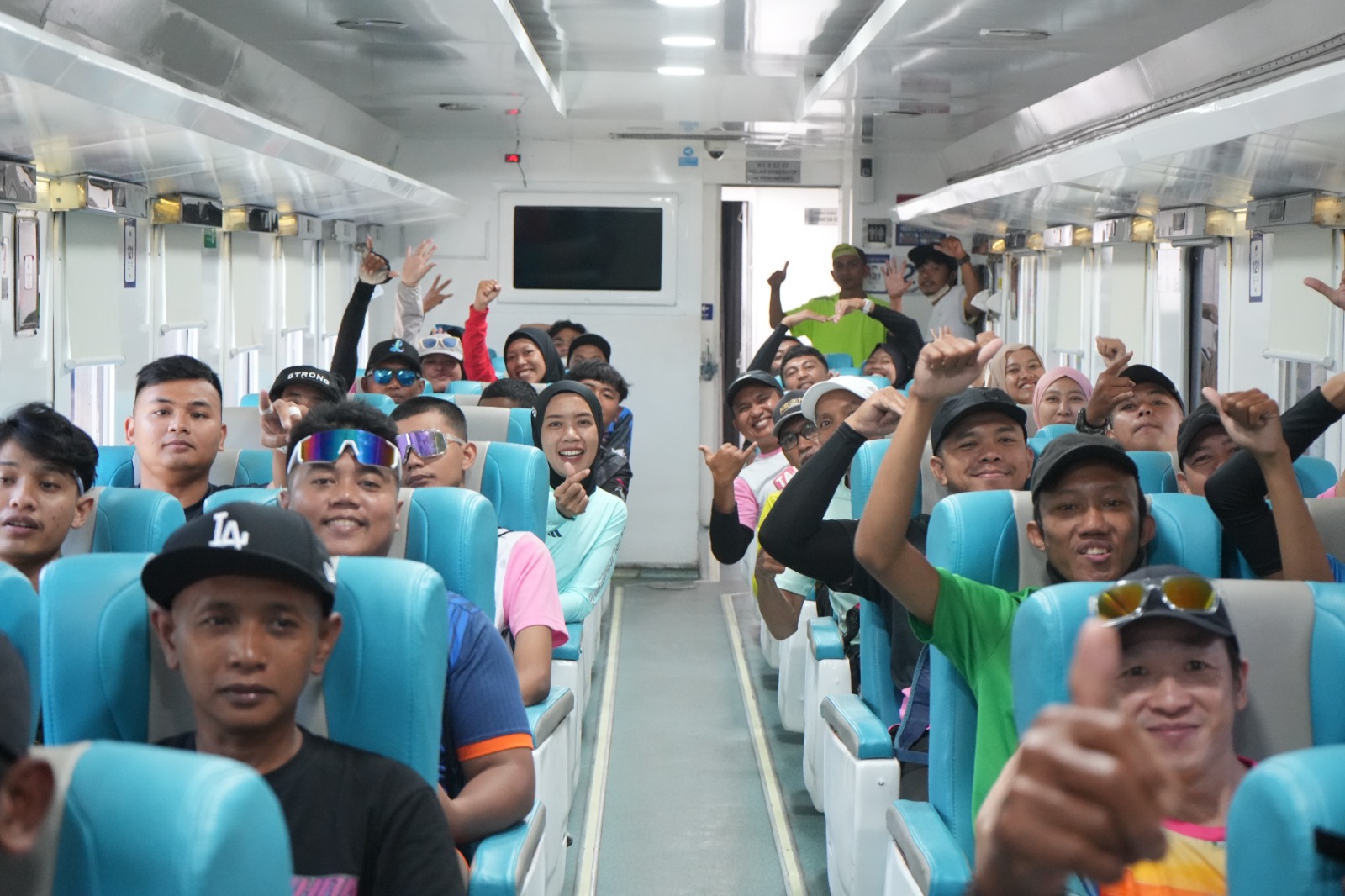 288 TIKET KERETA TAJEMTRA LUDES DALAM 20 MENIT