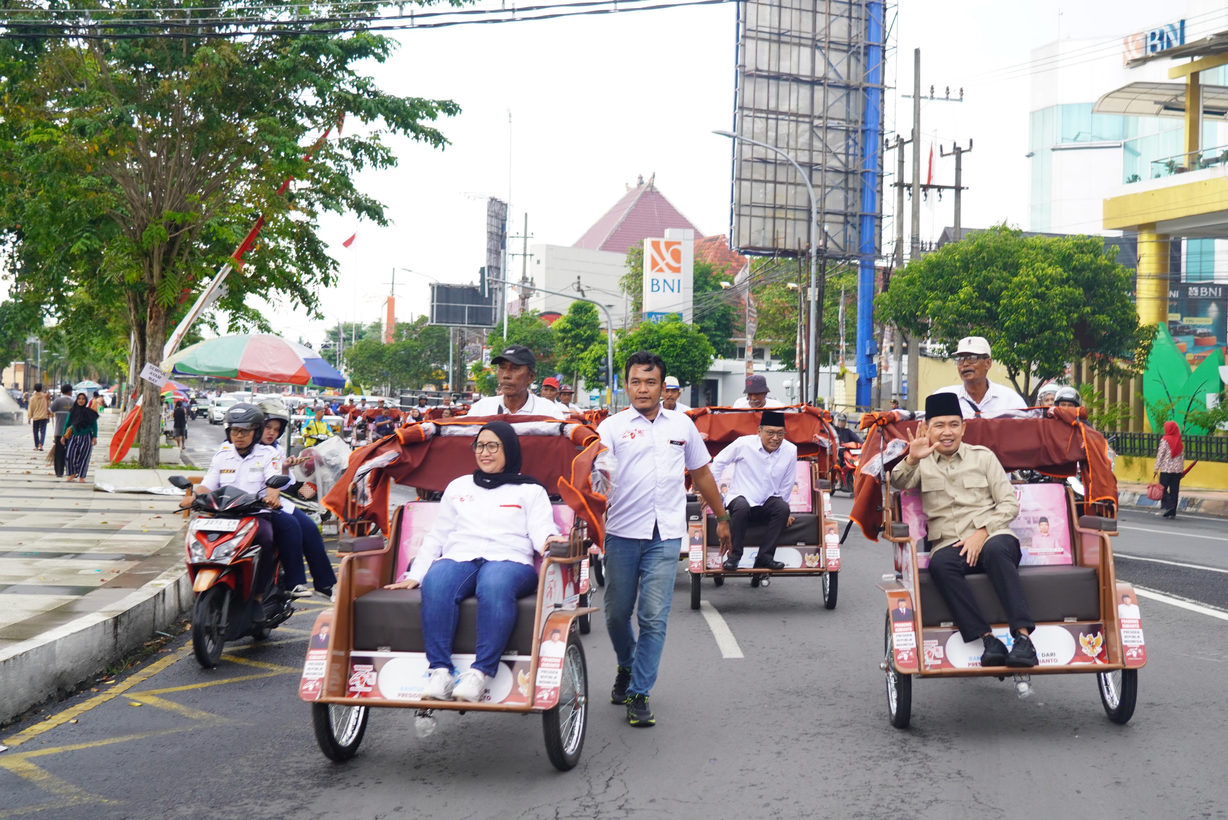 JERUK JEMBER KINI LARIS MANIS, GUS FAWAIT SEBUT MBG BERI DAMPAK NYATA BAGI PETANI