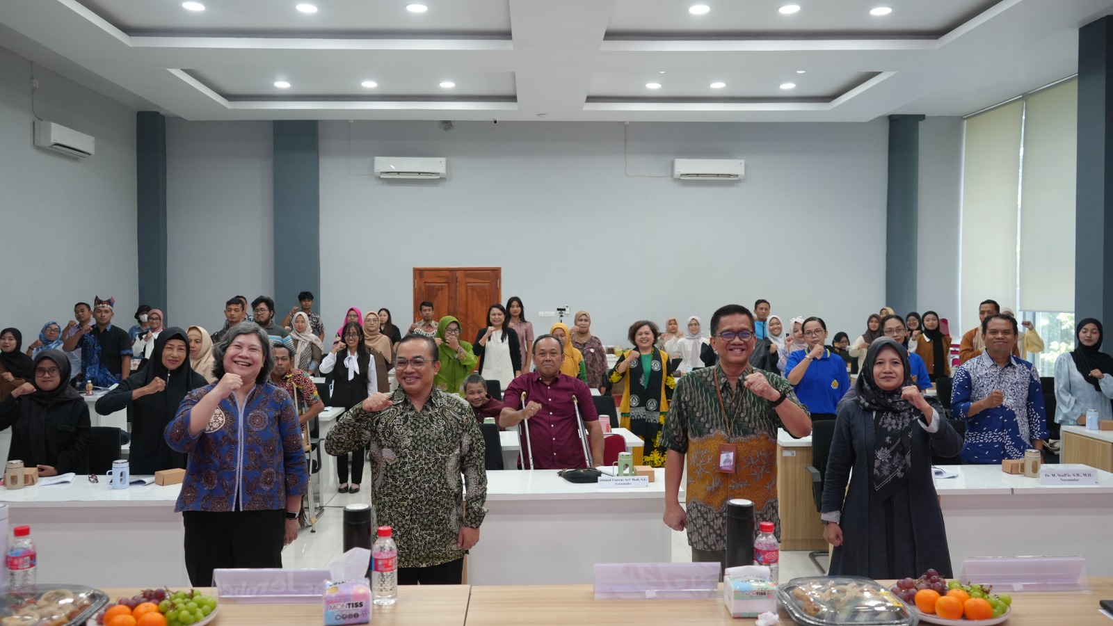 uji-publik-ruu-ham-digelar-di-unej-akademisi-dorong-perlindungan-kelompok-rentan