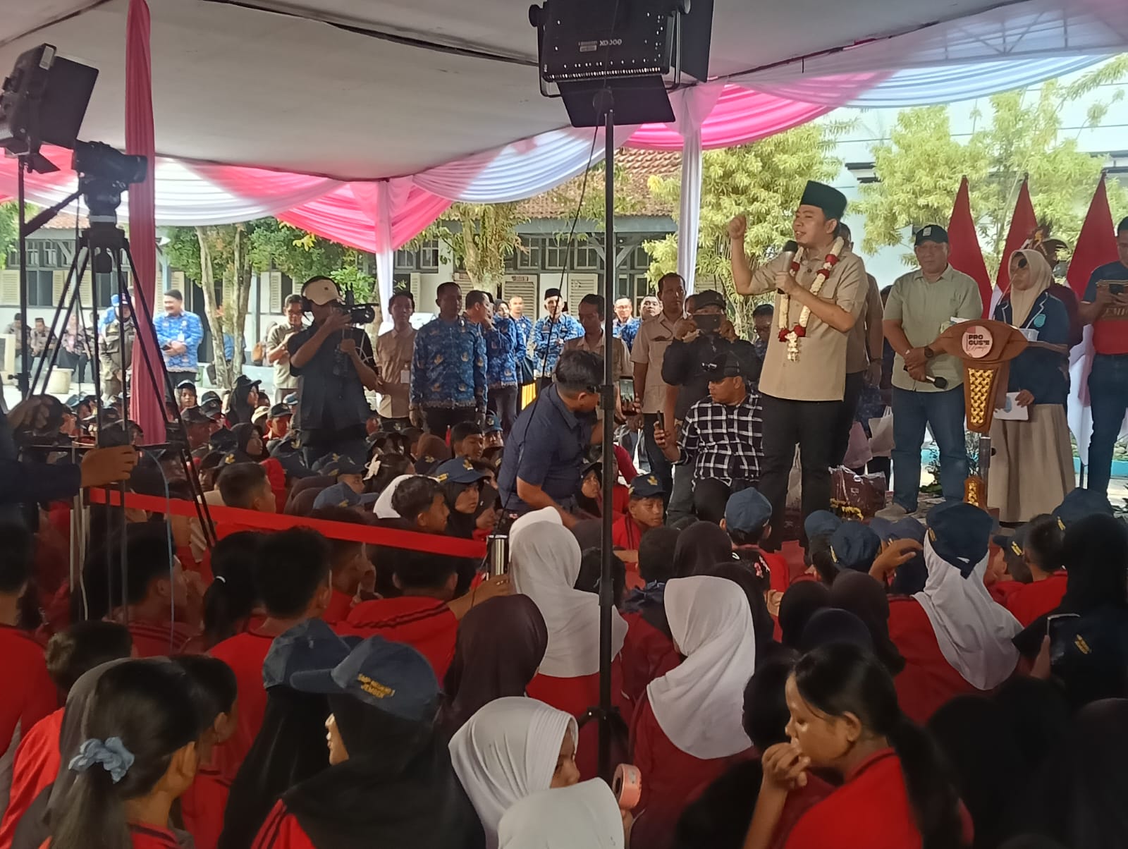 gus-fawait-ultimatum-sekolah-di-jember-tak-ada-lagi-jalur-titipan-dan-pungli-saat-mpls